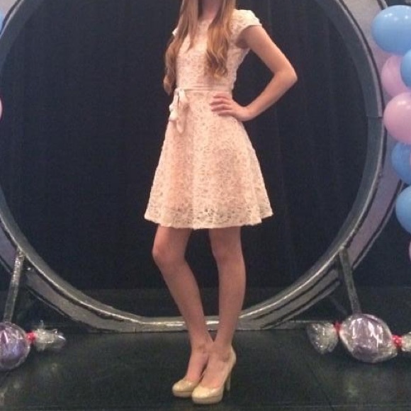 Peach Laced Dress - Picture 3 of 3